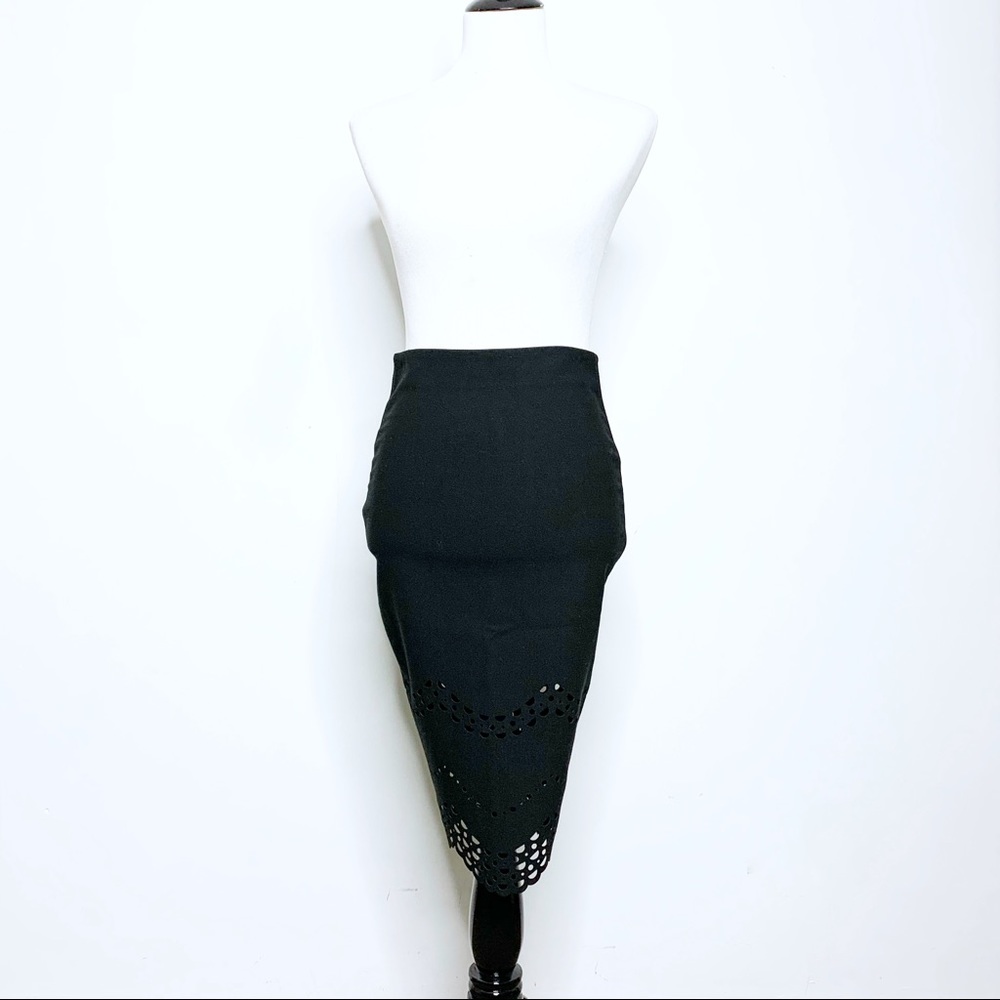 Elizabeth and James Audrey Point Laser Cut Skirt - Picture 4 of 8